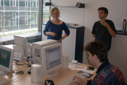 Büro beim Multimedia-CD Projekt